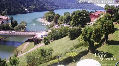 immagine della webcam nei dintorni di Madonna di Campiglio: webcam Molveno