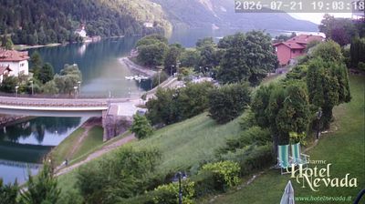 immagine della webcam nei dintorni di Caderzone: webcam Molveno