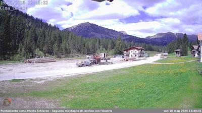 immagine della webcam nei dintorni di Lorenzago di Cadore: webcam San Pietro di Cadore