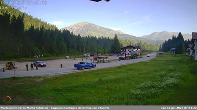 immagine della webcam nei dintorni di Forni di Sopra: webcam San Pietro di Cadore