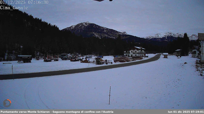 immagine della webcam nei dintorni di Lorenzago di Cadore: webcam San Pietro di Cadore