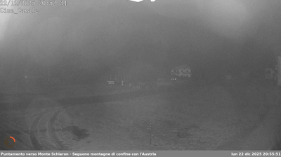 immagine della webcam nei dintorni di Santo Stefano di Cadore: webcam San Pietro di Cadore