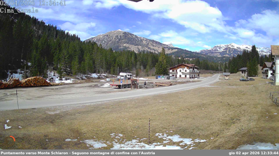 immagine della webcam nei dintorni di Monte Elmo: webcam San Pietro di Cadore