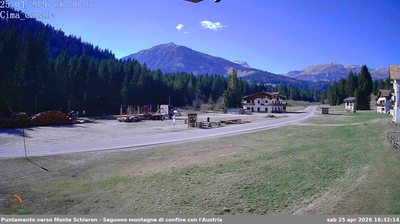 immagine della webcam nei dintorni di Lorenzago di Cadore: webcam San Pietro di Cadore