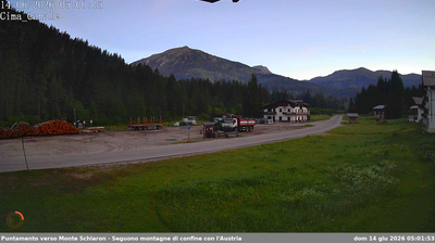 immagine della webcam nei dintorni di Lorenzago di Cadore: webcam San Pietro di Cadore