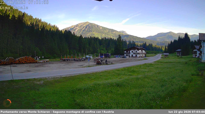 immagine della webcam nei dintorni di Moso: webcam San Pietro di Cadore