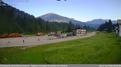 immagine della webcam nei dintorni di Lorenzago di Cadore: webcam San Pietro di Cadore