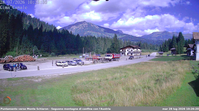immagine della webcam nei dintorni di Lorenzago di Cadore: webcam San Pietro di Cadore