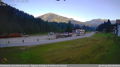 immagine della webcam nei dintorni di Calalzo di Cadore: webcam San Pietro di Cadore