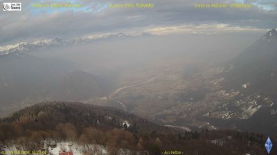 immagine della webcam nei dintorni di Combai: webcam Seren del Grappa