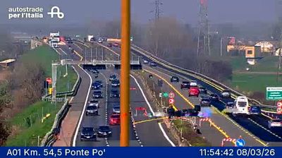 immagine della webcam nei dintorni di Madignano: webcam San Rocco al Porto