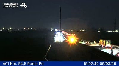 immagine della webcam nei dintorni di Grazzano Visconti: webcam San Rocco al Porto