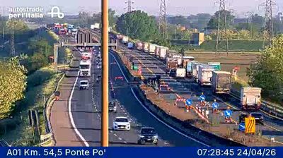 immagine della webcam nei dintorni di Costa de' Nobili: webcam San Rocco al Porto