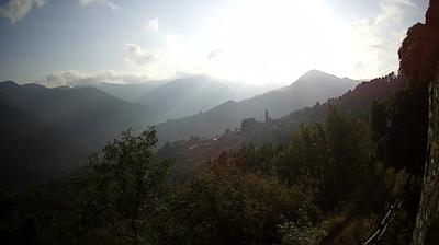 immagine della webcam nei dintorni di Castel Vittorio: webcam Molini di Triora