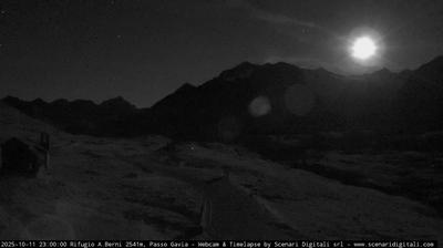 immagine della webcam nei dintorni di Passo dello Stelvio: webcam Santa Caterina Valfurva