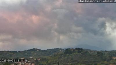 immagine della webcam nei dintorni di Piano Tavola: webcam Nunziata