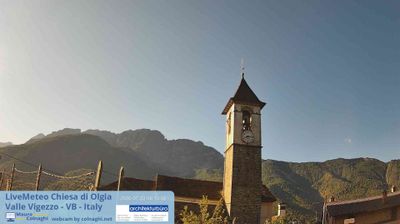 immagine della webcam nei dintorni di Maccagno con Pino e Veddasca: webcam Re