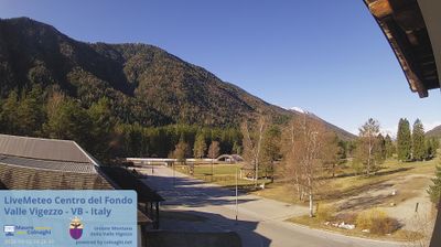 immagine della webcam nei dintorni di Cannobio: webcam Santa Maria Maggiore