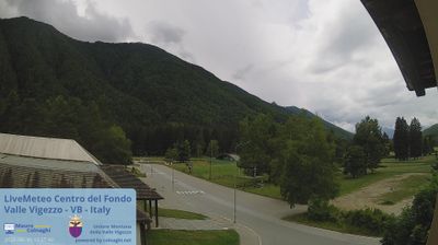 immagine della webcam nei dintorni di Montescheno: webcam Santa Maria Maggiore