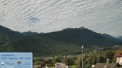 immagine della webcam nei dintorni di Pino sulla Sponda del Lago Maggiore: webcam Craveggia