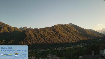 immagine della webcam nei dintorni di Re: webcam Craveggia