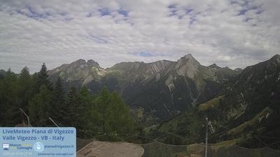 immagine della webcam nei dintorni di Pino sulla Sponda del Lago Maggiore: webcam Toceno