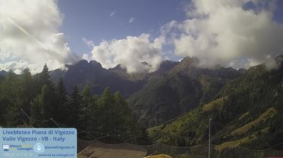 immagine della webcam nei dintorni di Druogno: webcam Toceno