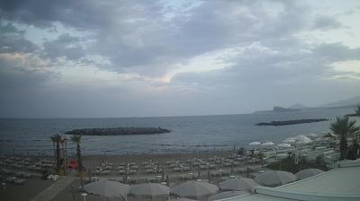 immagine della webcam nei dintorni di Sant'Angelo d'Ischia: webcam Monte di Procida