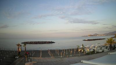 immagine della webcam nei dintorni di Isola di Procida: webcam Monte di Procida