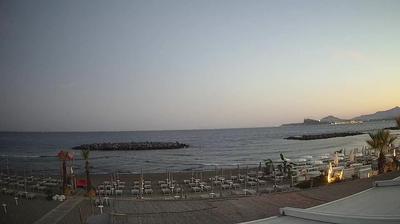 immagine della webcam nei dintorni di Mugnano di Napoli: webcam Monte di Procida