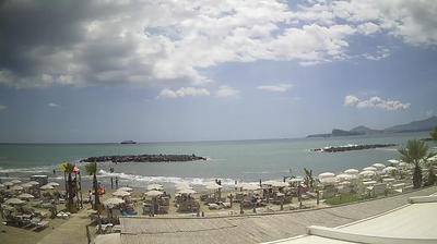 immagine della webcam nei dintorni di Vomero: webcam Monte di Procida