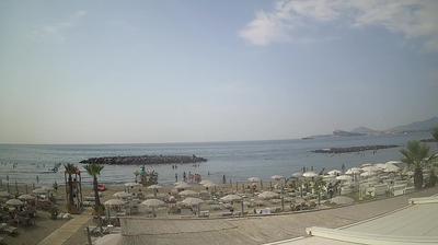immagine della webcam nei dintorni di Varcaturo: webcam Monte di Procida