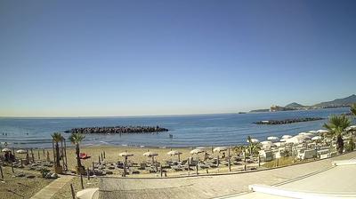 immagine della webcam nei dintorni di Giugliano in Campania: webcam Monte di Procida