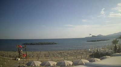 immagine della webcam nei dintorni di Sant'Angelo d'Ischia: webcam Monte di Procida