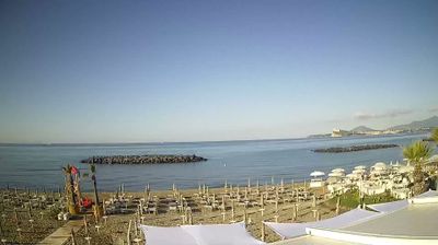 immagine della webcam nei dintorni di Forio: webcam Monte di Procida