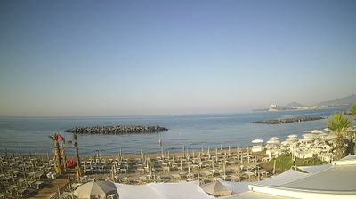 immagine della webcam nei dintorni di Isola di Vivara: webcam Monte di Procida