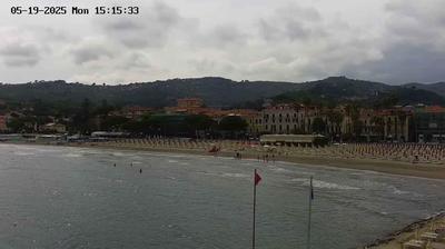 immagine della webcam nei dintorni di Arma Di Taggia: webcam Diano Marina