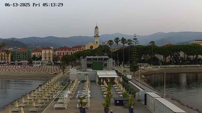 immagine della webcam nei dintorni di Pieve di Teco: webcam Diano Marina