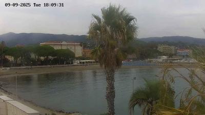 immagine della webcam nei dintorni di San Bartolomeo al Mare: webcam Diano Marina