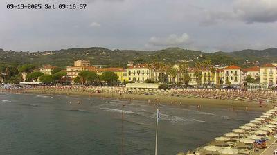 immagine della webcam nei dintorni di Pieve di Teco: webcam Diano Marina