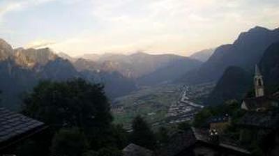 immagine della webcam nei dintorni di Dosso del Liro: webcam Gordona