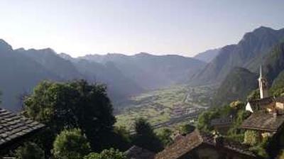 immagine della webcam nei dintorni di Gravedona ed Uniti: webcam Gordona