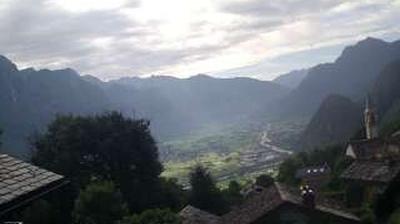 immagine della webcam nei dintorni di San Giacomo Filippo: webcam Menarola