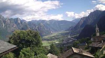 immagine della webcam nei dintorni di Campodolcino: webcam Menarola