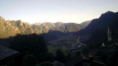 immagine della webcam nei dintorni di Val di Mello: webcam Gordona
