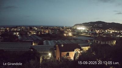 immagine della webcam nei dintorni di Dolcedo: webcam Diano Castello