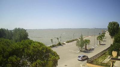 immagine della webcam nei dintorni di Santa Croce di Magliano: webcam Lesina