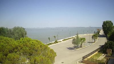 immagine della webcam nei dintorni di San Nicandro Garganico: webcam Lesina