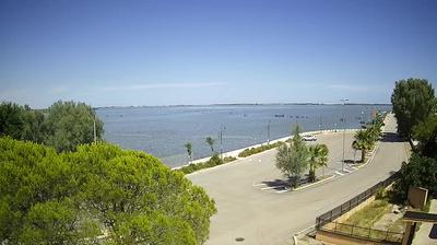 immagine della webcam nei dintorni di Marina di Chieuti: webcam Lesina