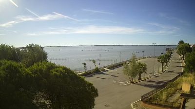 immagine della webcam nei dintorni di San Nicandro Garganico: webcam Lesina